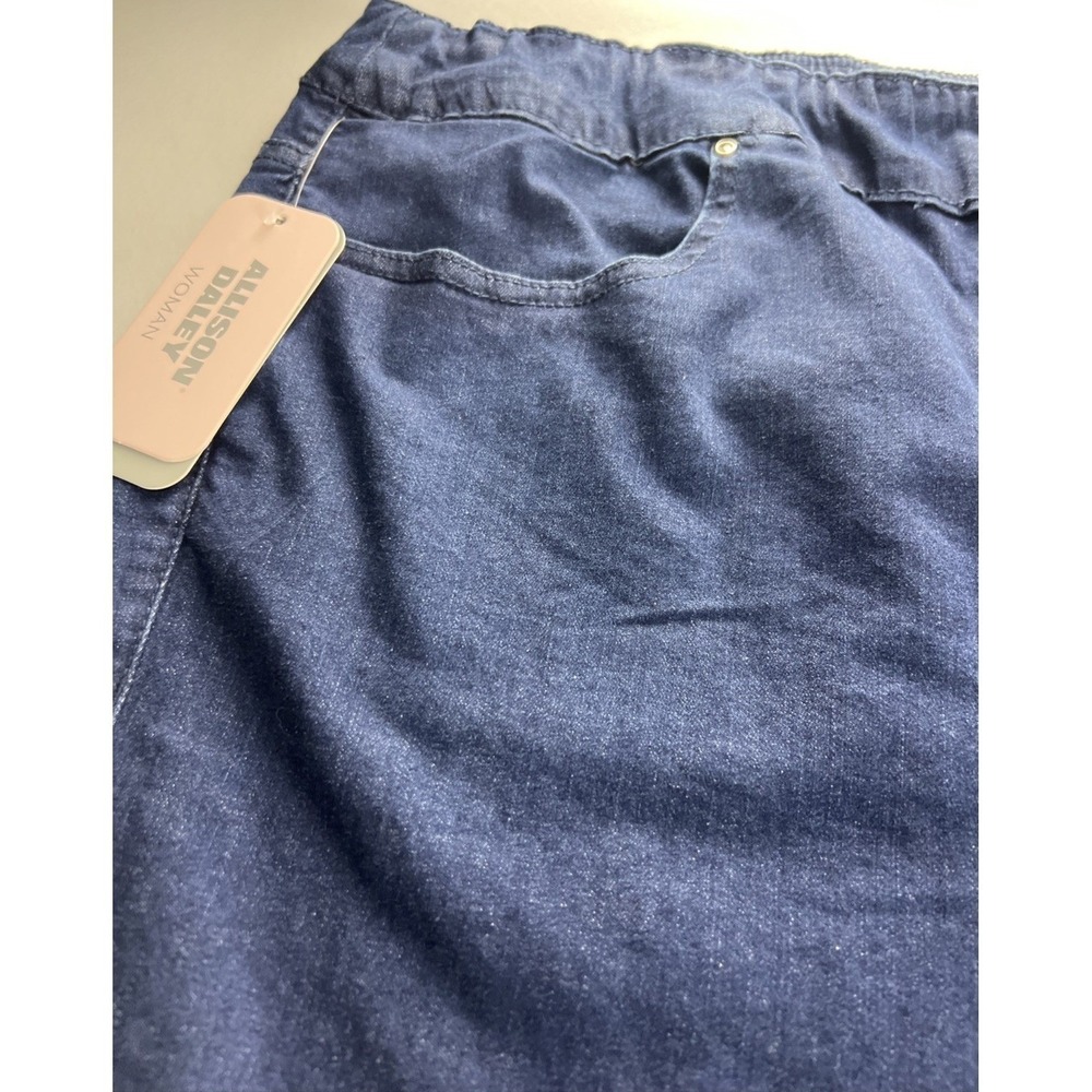 Allison Daley Womens Capri Pants 24W Floral Hem Pull-On Stretch Dk. Indigo F19 - Picture 10 of 16